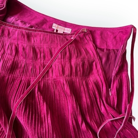 Lulu Castagnette Pleated Faux Suede Midi Skirt Pink Berry Size 12 NWT - Picture 9 of 16
